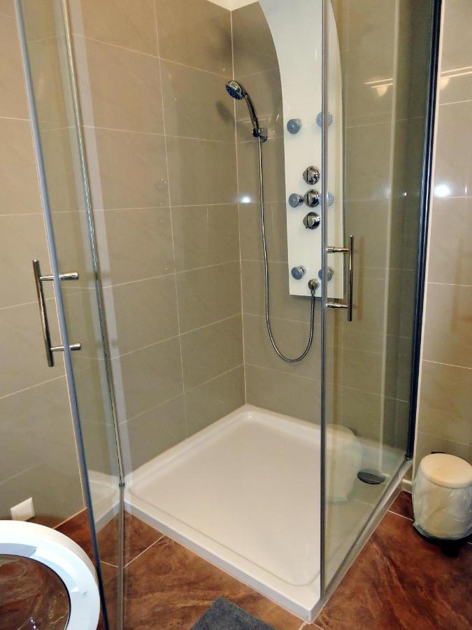 211 Amsterdam, Studio Apartment, 30M2 1-4 Pers 클라겐푸르트 외부 사진